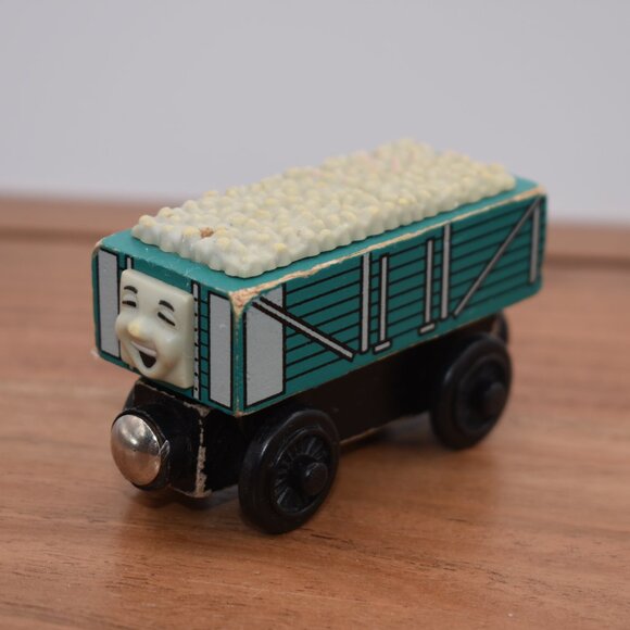 RICKETY - 2003 Thomas & Friends Wooden Railway Engine Trains Vintage Magnetic - Picture 1 of 5